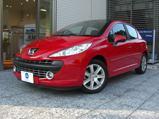 認定中古車　特選車情報