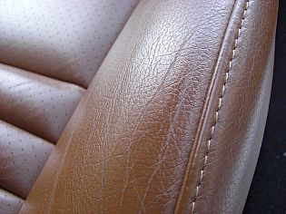 けっこう簡単レザーシートのお手入れ2