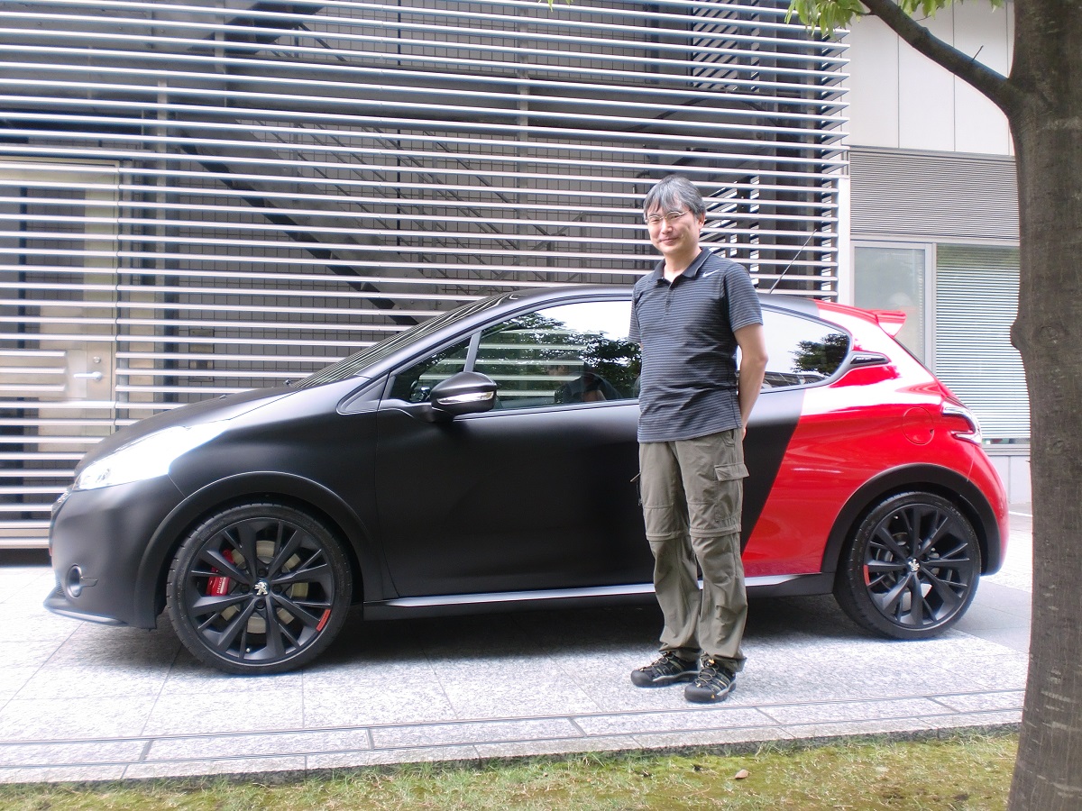 208GTi　30TH　Anniversaryをご納車させて頂きました。