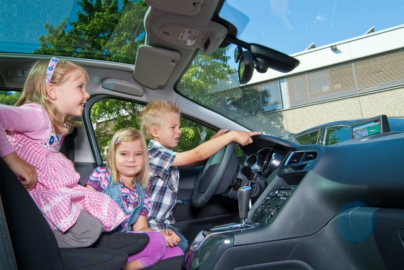 渋滞中は脱水症状にご注意!!