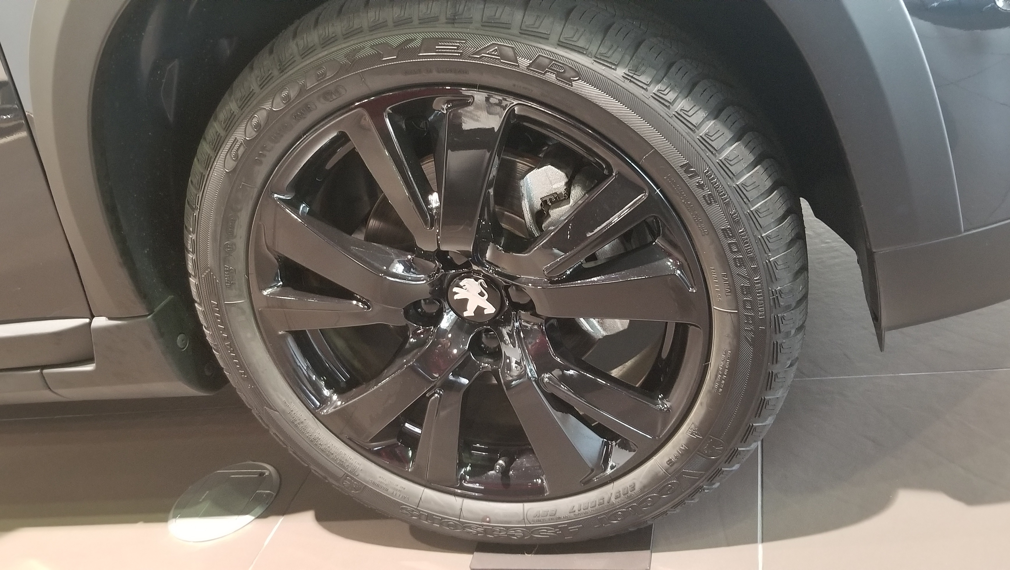 展示車のご紹介