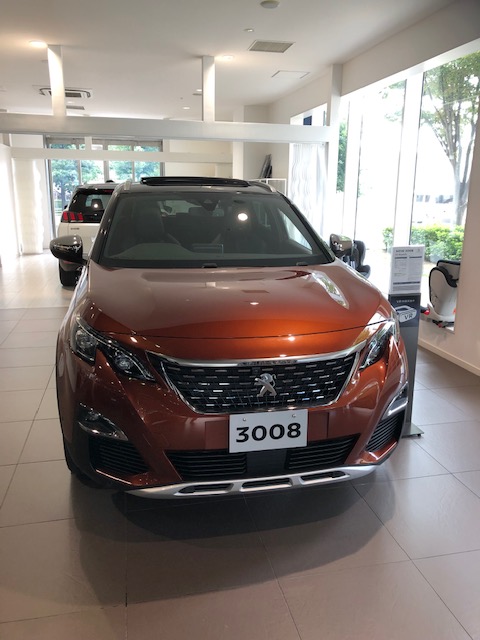 3008の展示車が入れ替わりました！