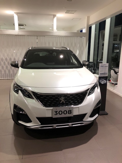 3008の展示車が入れ替わりました！