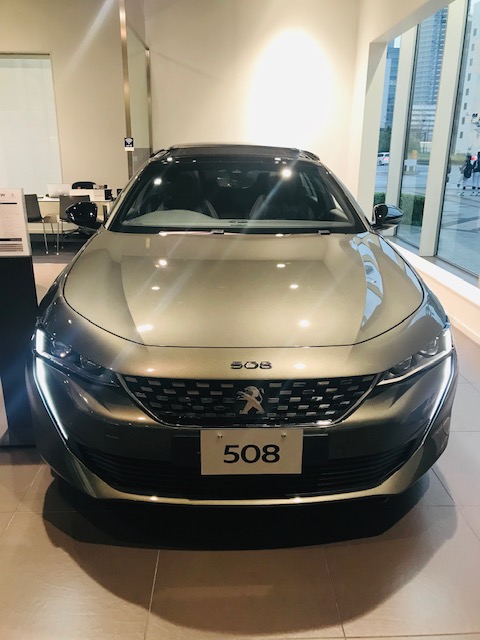 展示車のカラー変更しました！