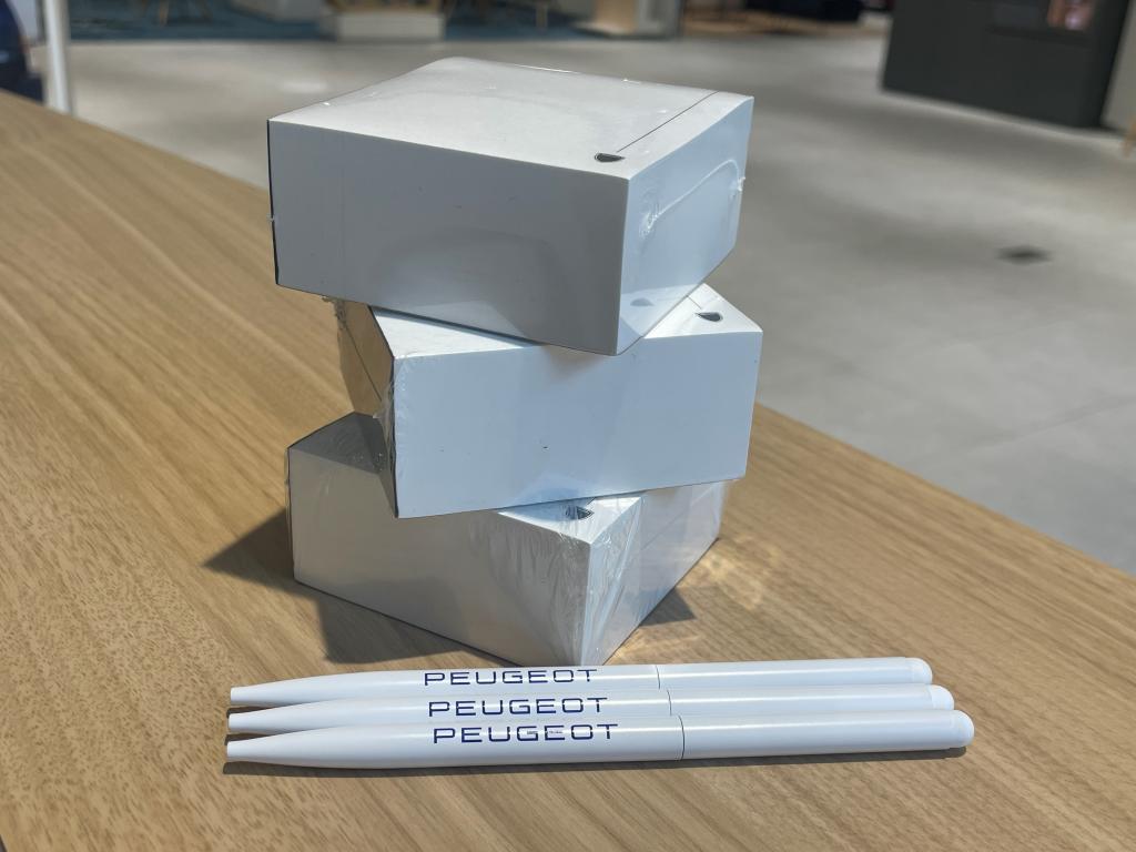 PEUGEOT ORIGINAL STATIONARY