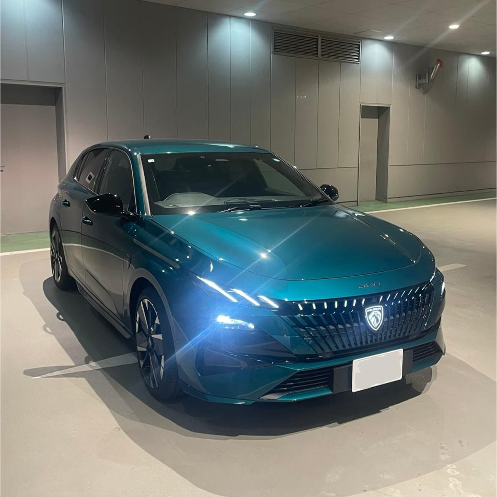 【NEW フェイスリフトモデル】PEUGEOT 308