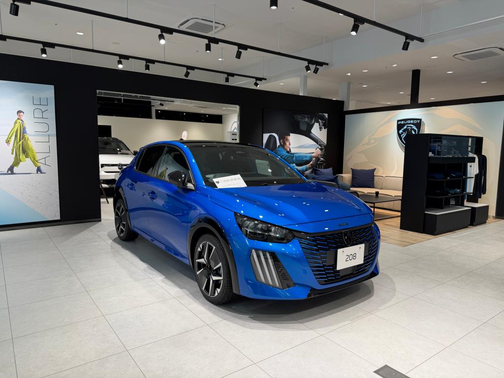 【展示中】208 GT HYBRID